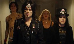 The-Dirt-Netflix--Movie-Review