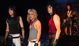 The-Dirt-Netflix-Movie-Review