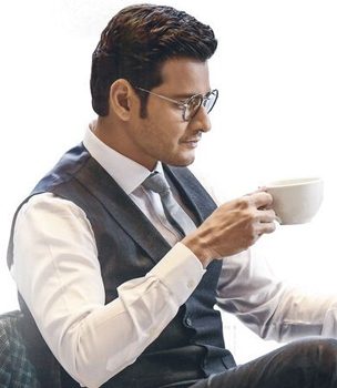 Arriving Soon: Two Starry Flicks On Same Day