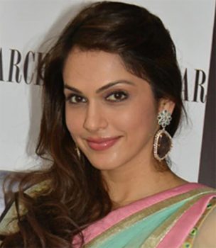 Isha Koppikar Gets Back To Back Digital Work