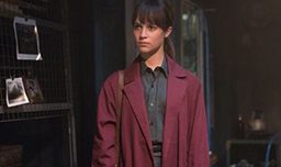 Earthquake-Bird-Netflix-Review