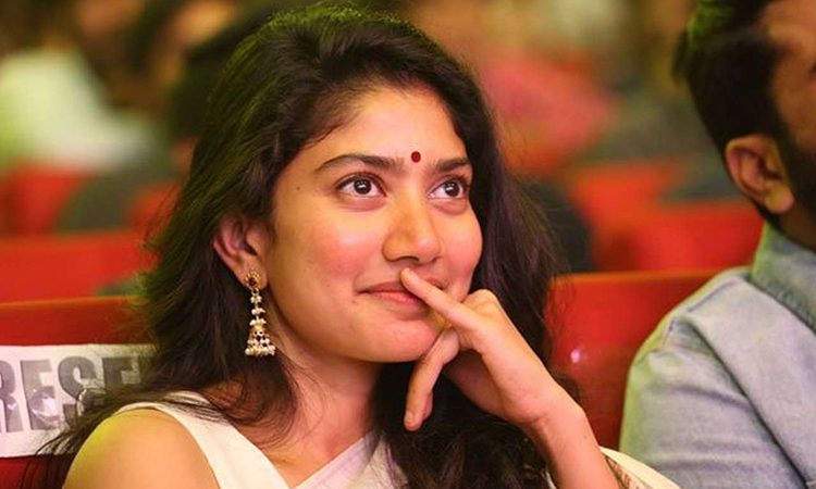 Sai-Pallavi's-First-Web-Outing-with-Vetrimaaran