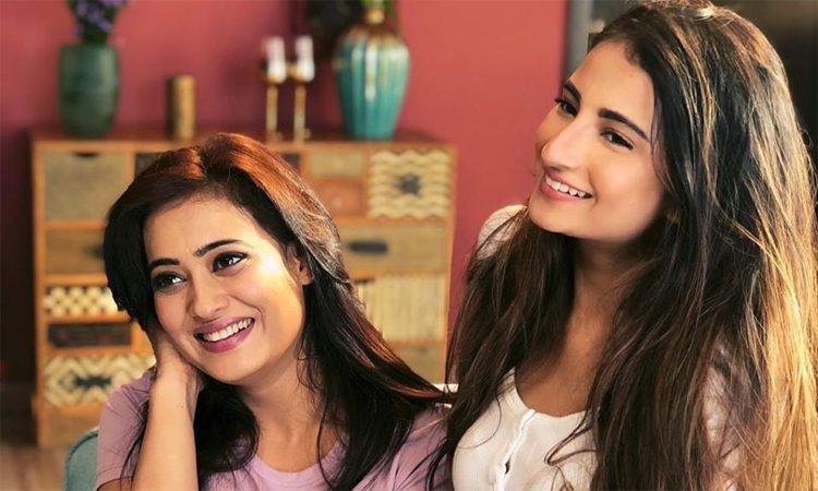 My Daughter Palak Tiwari Encouraged Me To Do Intimate Scenes Says Shweta Tiwari