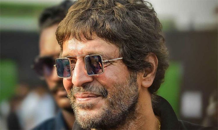 Abhay-2-Packs-A-Solid-Cast,-Ropes-In-The-Saaho-Antagonist-Chunky-Pandey