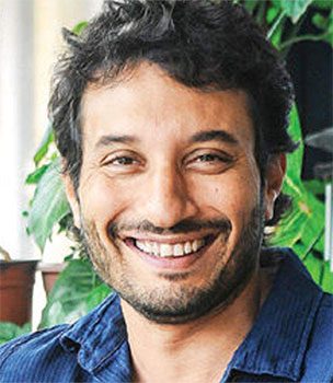 Filmmaker Homi Adjania to Make His Digital Debut with a Web Series About a Women-Run Drug Cartel!