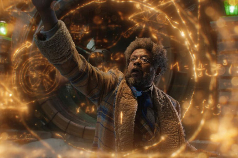 FIRST LOOK! Netflix’s Christmas Special Looks Surreally Magical