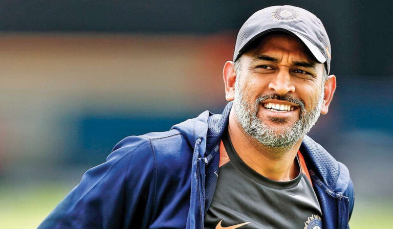 Dhoni: From Cricket to Aghoris?