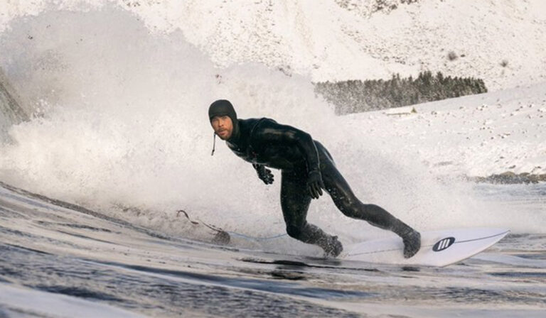 Chris Hemsworth: The New Bear Grylls?