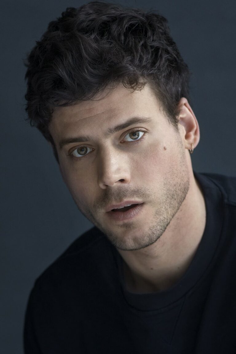 François Arnaud Top Must Watch Movies of All Time Online Streaming
