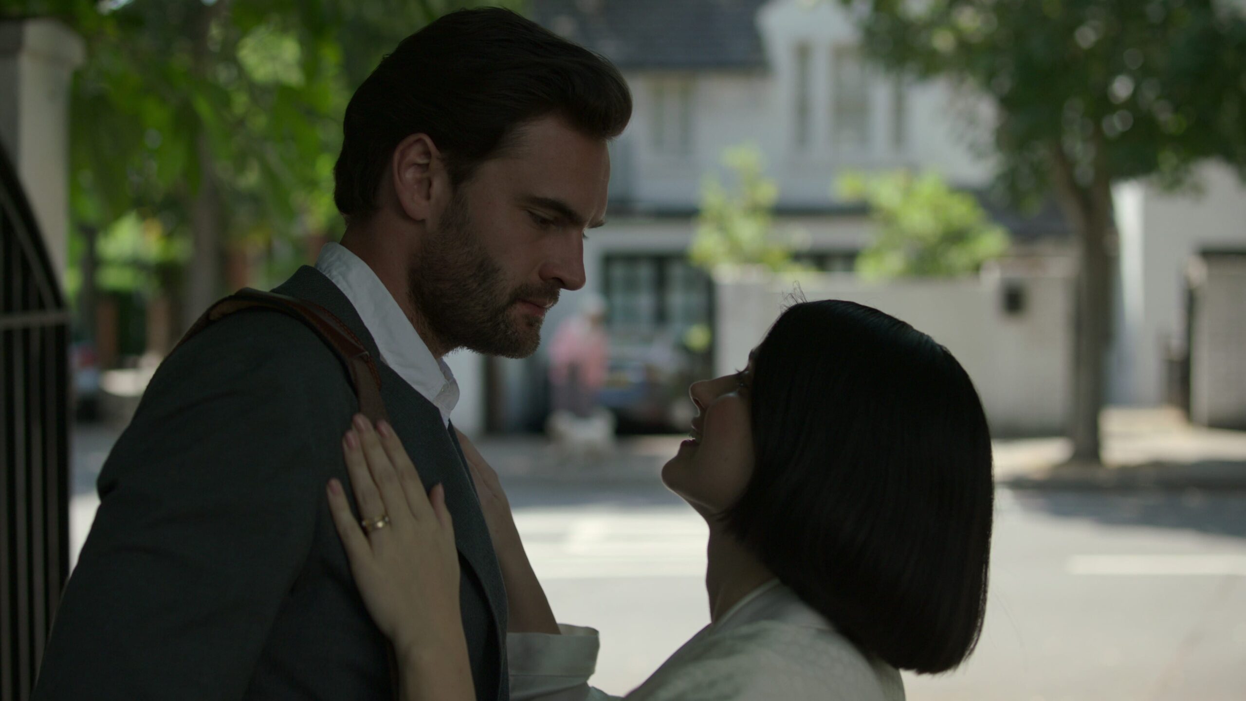 Behind her eyes watch online Clearance