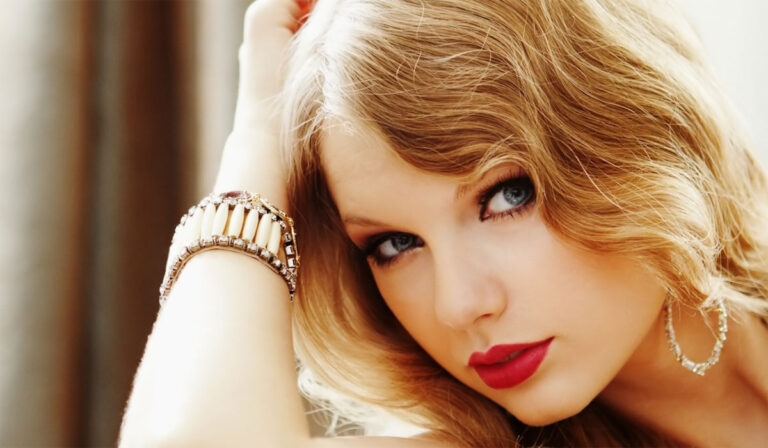 Taylor Swift Joins The Massive AF Cast Of David O. Russell’s New Film