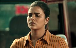 Aishwarya Rajesh -Thittam Irandu Tamil Movie Review