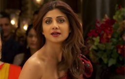 Shilpa Shetty - Hungama-2 - Review
