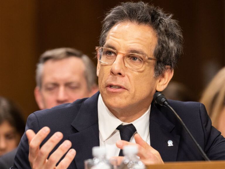 ‘Meet the Parents’ Actor Ben Stiller Defends Hollywood Nepotism in Twitter Debate