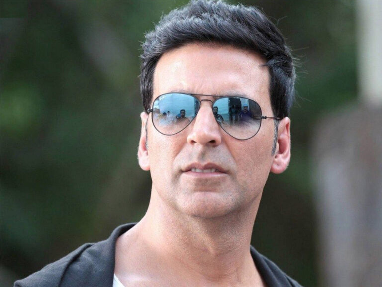 Akshay Kumar Reunites With ‘Bell Bottom’ Team For His Next!