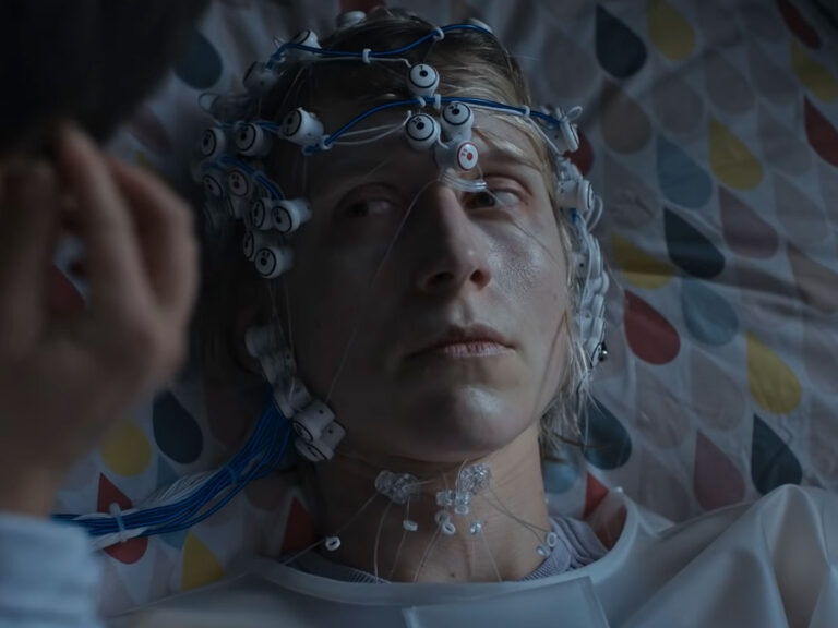 Polish Thriller ‘Open Your Eyes’ On Netflix Is Eerily Ominous