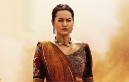 Sonakshi Sinha - Bhuj - The Pride Of India Review