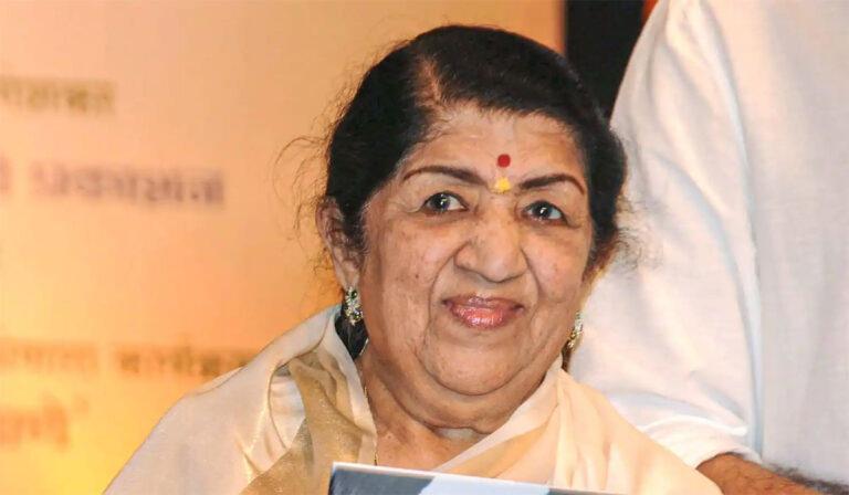 Lata Mangeshkar Passed Away! Gloomiest News From Music Industry