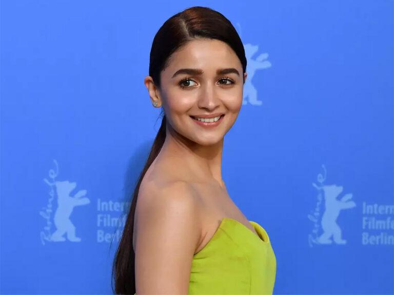 On Alia Bhatt’s Birthday, Stream Her Top 5 Performances!