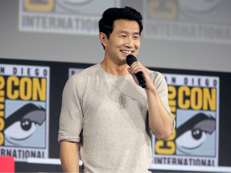 Simu Liu Receives Twitter Backlash After Throwing Shade At WB