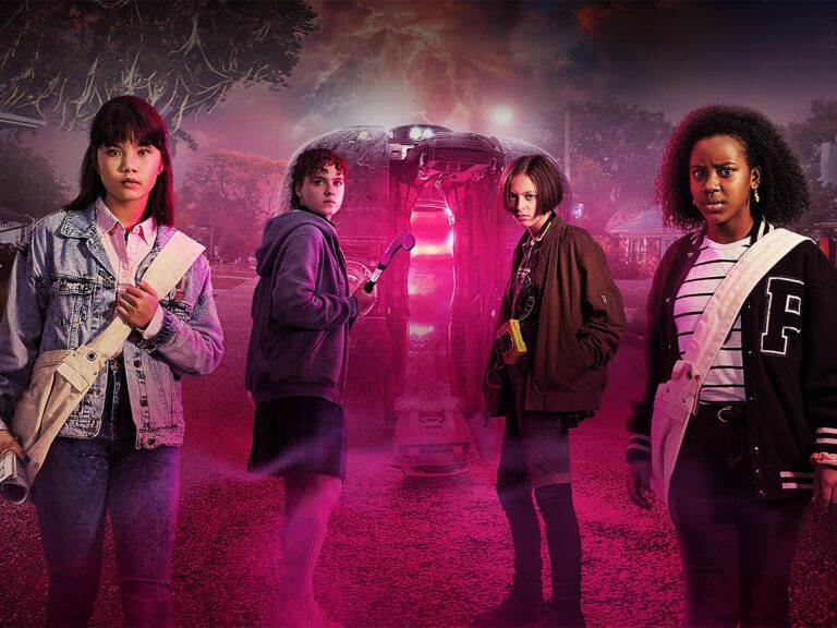 ‘Paper Girls’ Cancelled After S1. Wrong Decision by Prime Video?