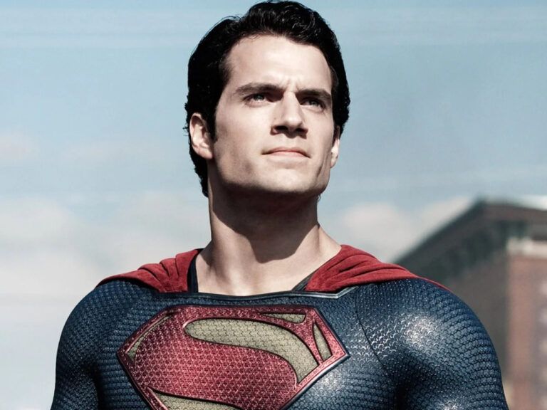 Henry Cavill Might Return As Superman In Man Of Steel 2; Buzz Says