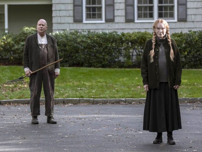 Netflix’s Latest & Most Ambitious Crime Series Is An Epic Failure!