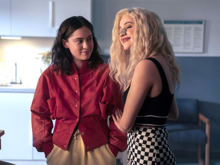 Catch This Mind-Bending Thriller On Netflix This Weekend!