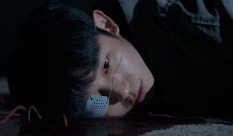 Connect Review – Weird, and Mind-bending Concept, Hasty Finale