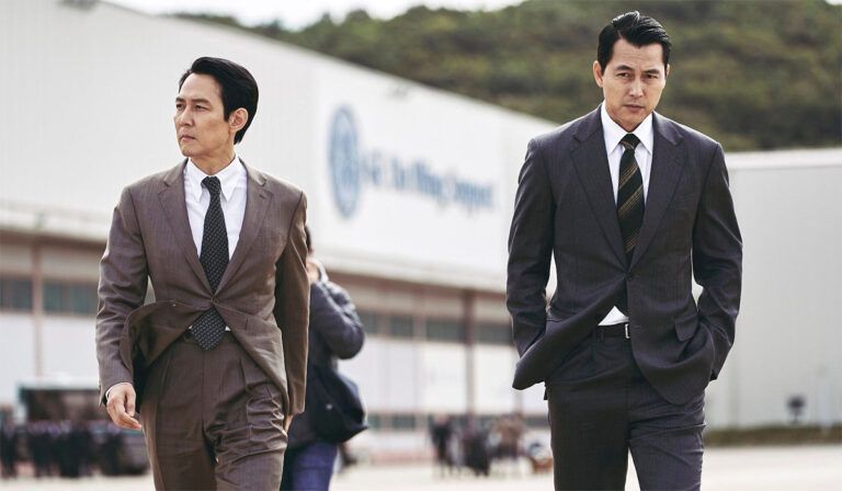 Hunt Review – Taut Thriller with Endless Twists, Terrific Performances