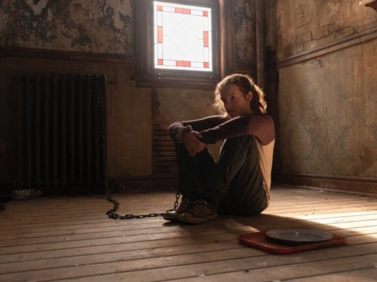 ‘The Last of Us’ First Reactions Are In! Here’s What Ep 1’s All About