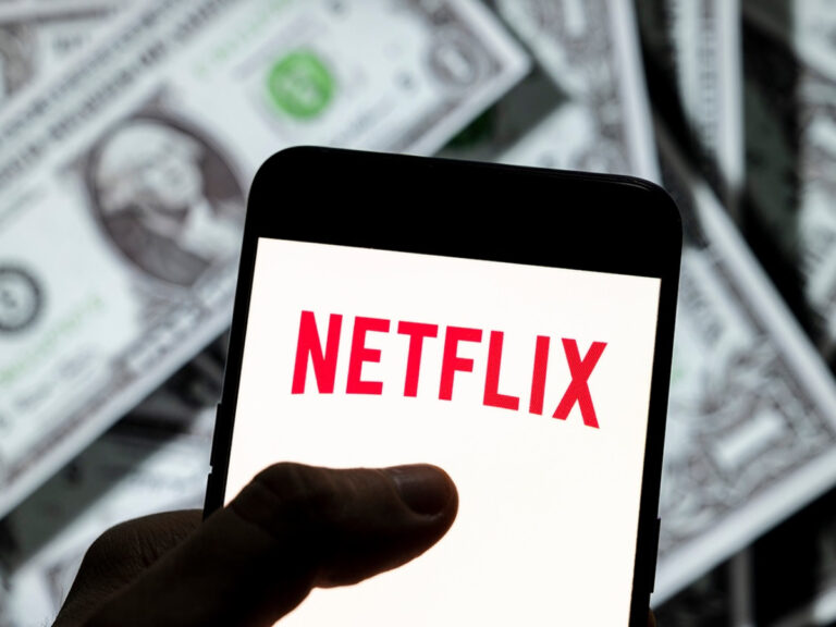 Netflix Starts Action On Password Sharing; Same Plan In Disguise!