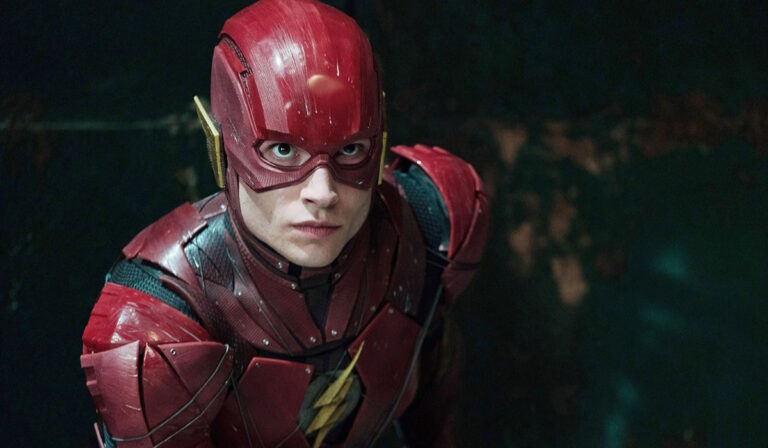 The Flash: Check Out How General Zod Fits In Ezra Miller Starrer