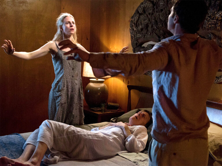 This Netflix Sci-Fi Mystery Thriller Is A Must Watch