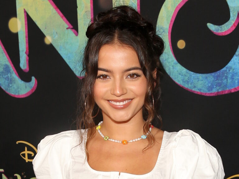 Don’t Breathe Director’s New Alien Movie Casts Transformers Actress