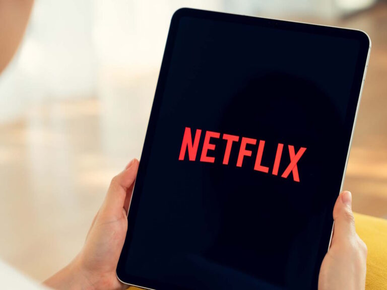 K-Drama Fans Angry At Netflix India For Delaying A Superhit Show!