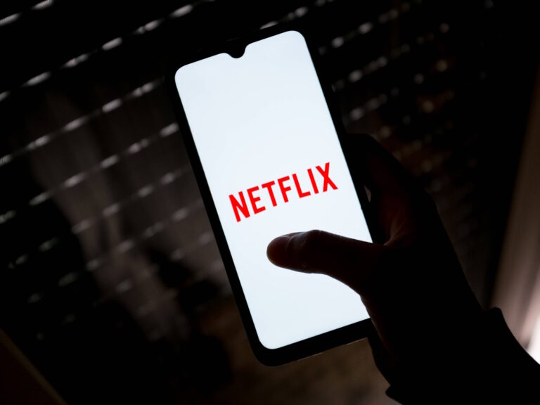 Netflix Secretly Removed The Basic Plan In Canada! India Next?