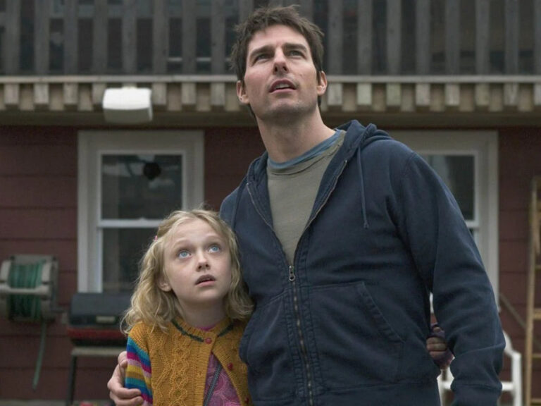 Watch This Blockbuster Tom Cruise Sci-Fi Flick On Netflix