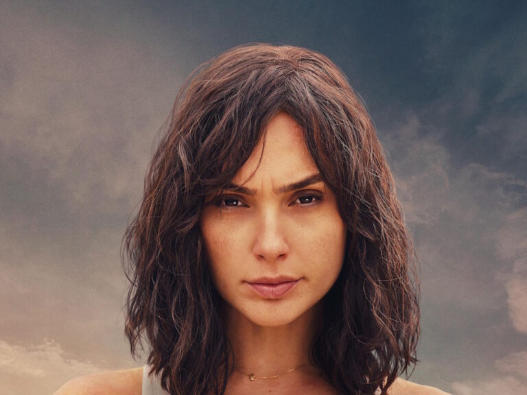 Heart Of Stone Review – Pulpy Pacy Action Props Predictable Plot