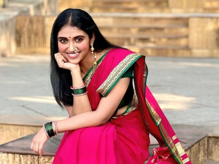 ‘Sairat’ Actress To Make Debut In Telugu Films With Yakub Ali?