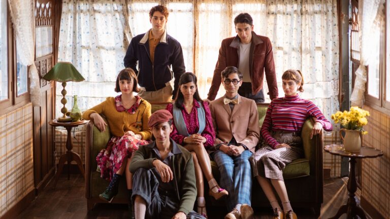 The Archies: Poor Reviews Impacts Views But Not Much!