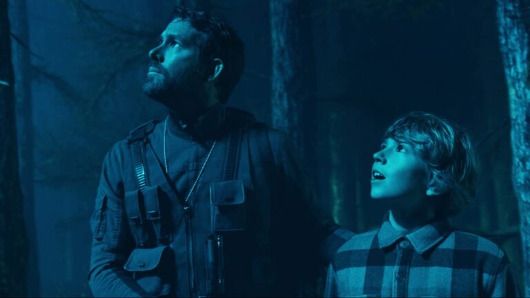 Watch This Heartwarming Sci-Fi Comedy on Netflix, Stars Ryan Reynolds