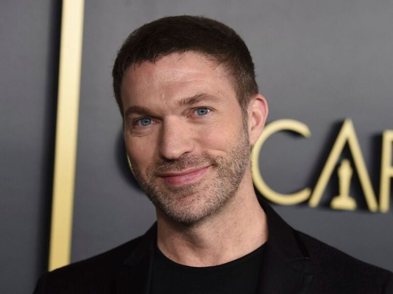 Travis Knight Directing New Masters Of The Universe?