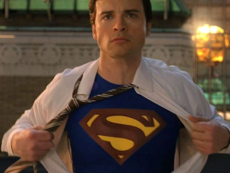 DC Might Invest In Animated Smallville Series