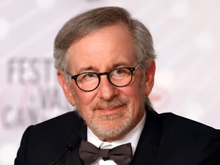 Steven Spielberg Buckles Up For A Concept Sci Fi Film!