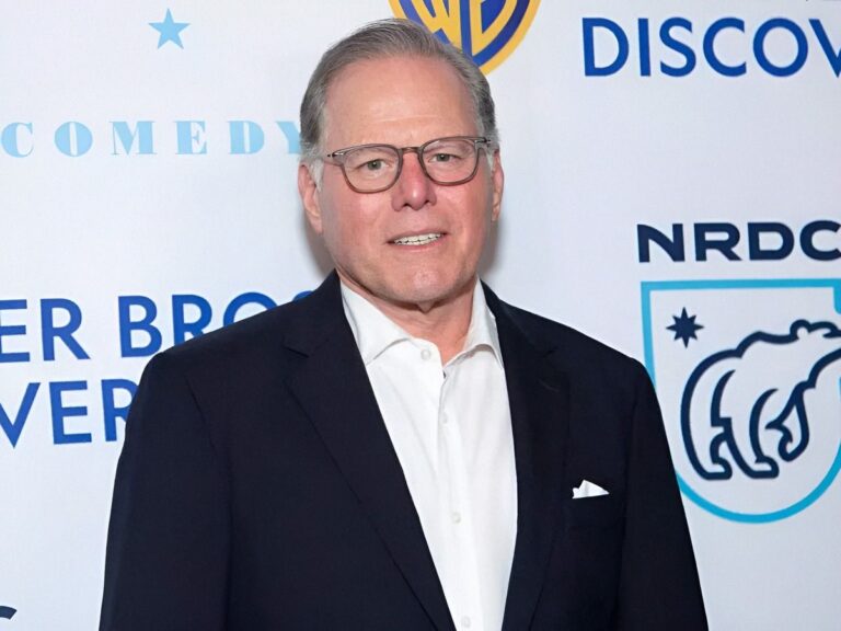 Warner Bros. CEO’s Paycheck Rises 26.5% While Actors Wait Tables