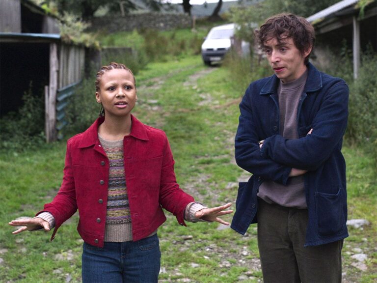 Mind Bending Dystopian Series For Your Weekends !