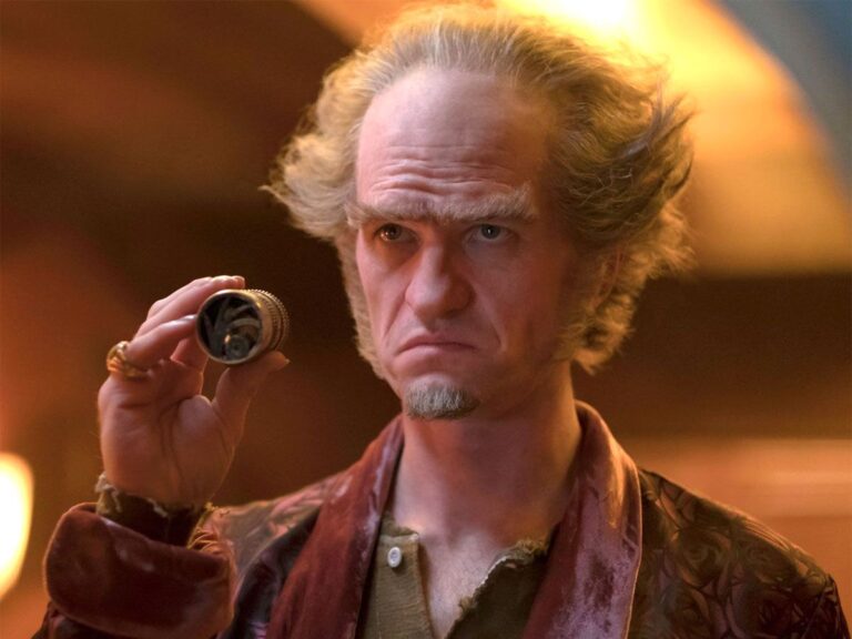 HIMYM’s Neil Patrick Harris Stuns In This Funny Netflix Series