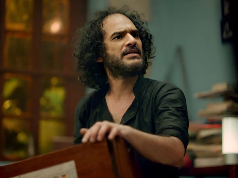 Do Not Miss This Hilarious Bengali Show About A Forgetful Detective!