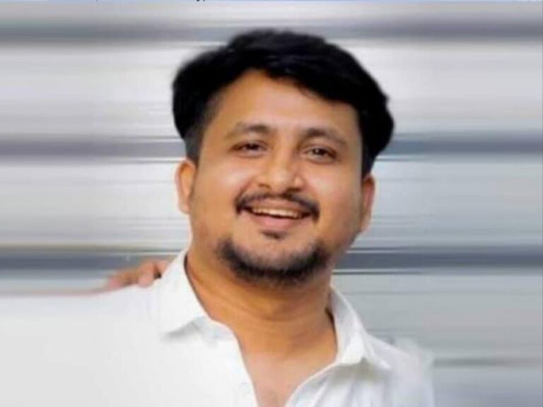 3 Month Ban On Bengali Director Lifted After Huge Protest!